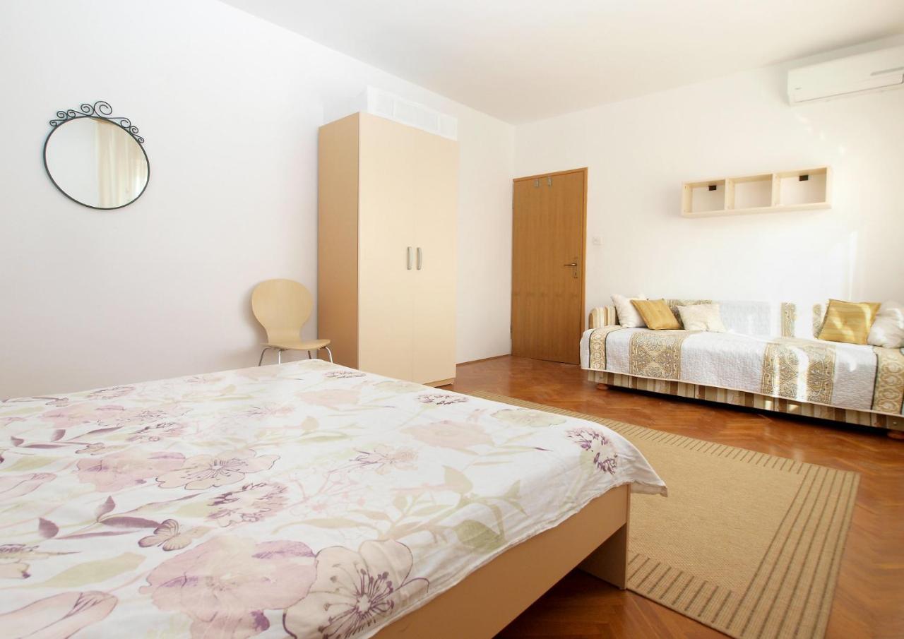 Apartments Mira 1804 Medulin Dış mekan fotoğraf